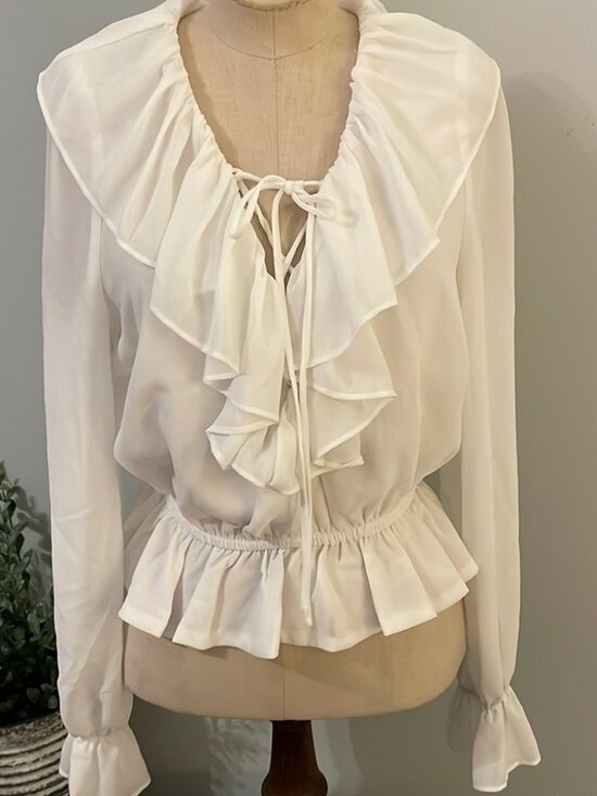 Tops - White Ruffle Crop Top